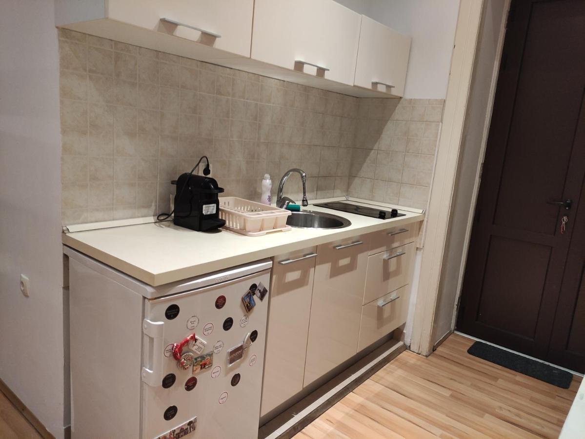 Studio Apartment Kontiki Rijeka Exterior photo